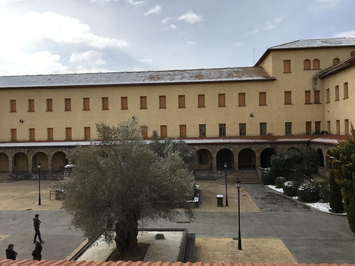 Albergue Pirenarium Sabinanigo Luaran gambar